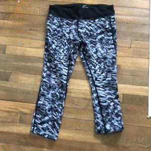 Nike dri-fit leggings